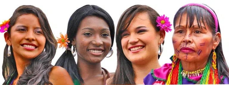 Retrato de cuatro mujeres que representan la diversidad étnica, afrodescendiente, mestiza e indígena de Risaralda.