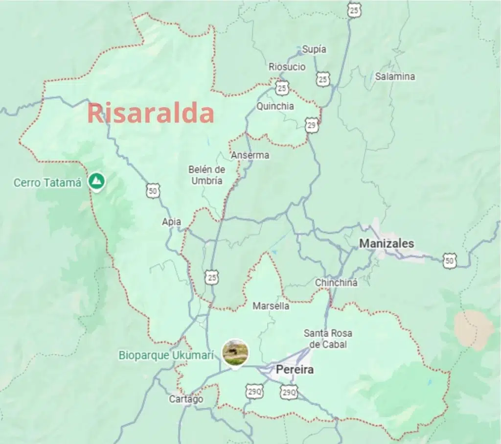 Mapa político y vial de Risaralda con sus municipios, vías principales y atractivos como el Bioparque Ukumarí y Cerro Tatamá.